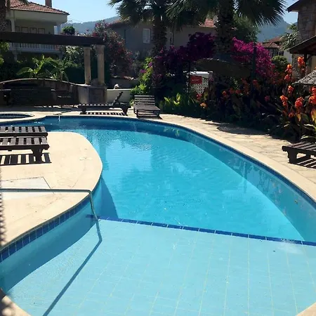 Diamond Villa